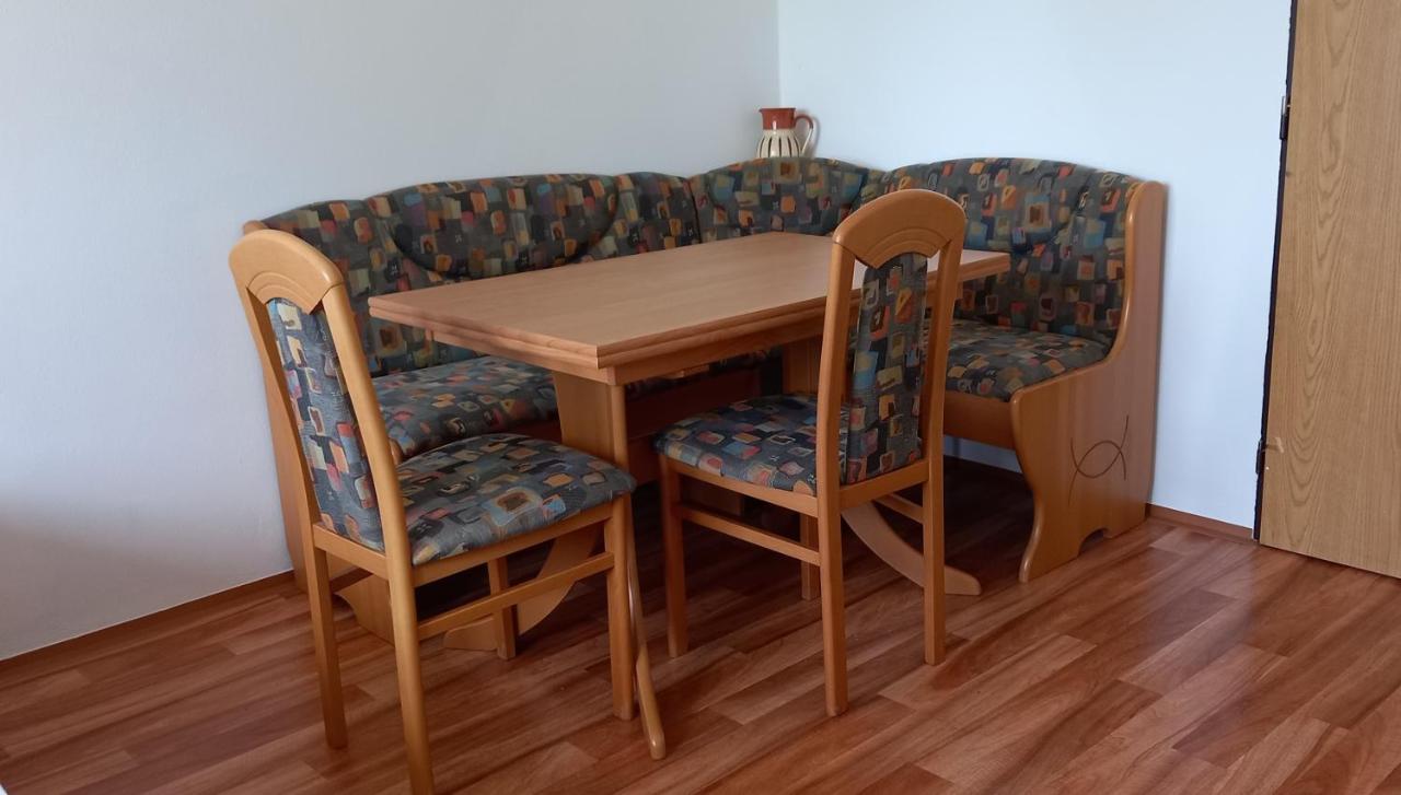Apartmán Strážný Esterno foto